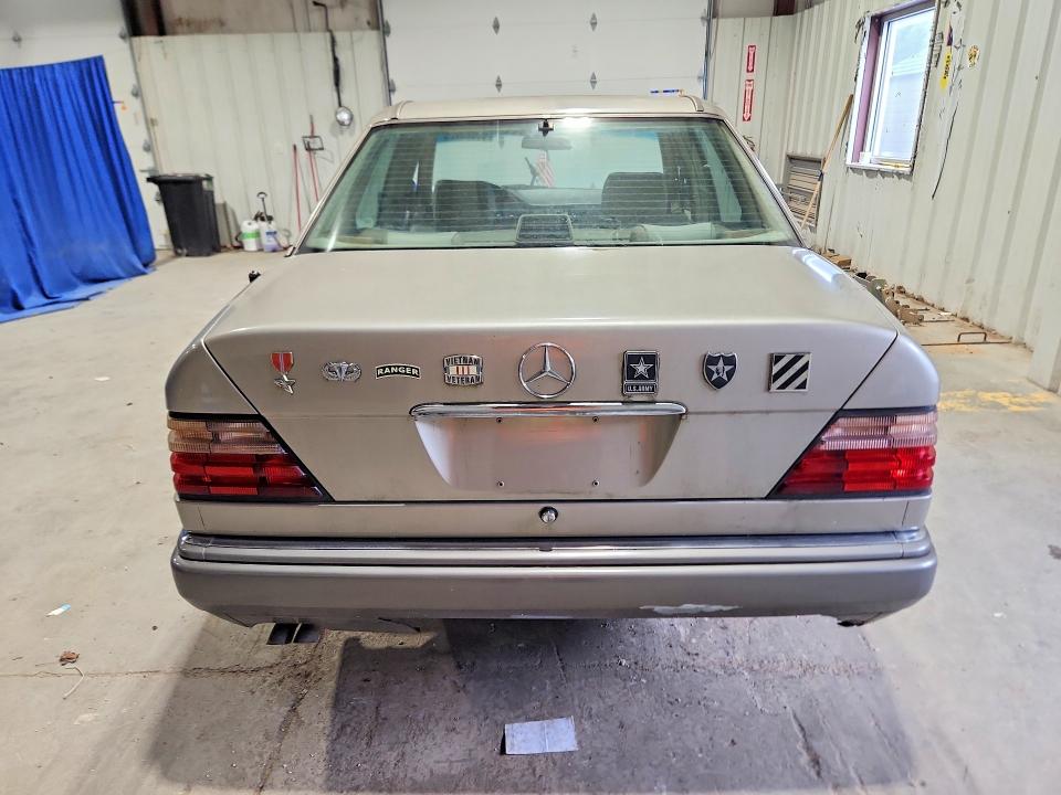 Aukcja sprzedaży 1995 Mercedes-benz E, vin: WDBEA32E8SC225845, numer aukcji: 65025826