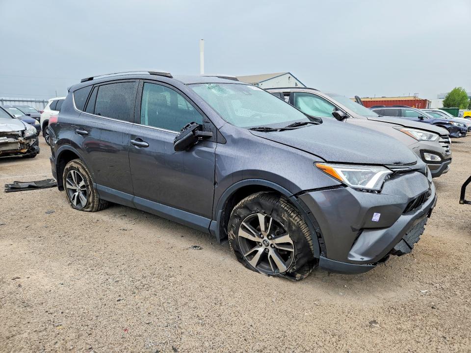 Aukcja sprzedaży 2018 Toyota Rav4, vin: 2T3ZFREV0JW506181, numer aukcji: 61636846