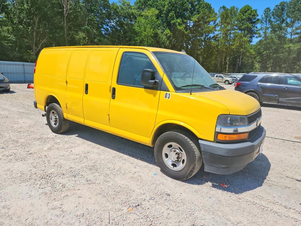 64538806 :رقم المزاد ، 1GCWGAFP0K1337829 vin ، 2019 Chevrolet Express G2500 مزاد بيع