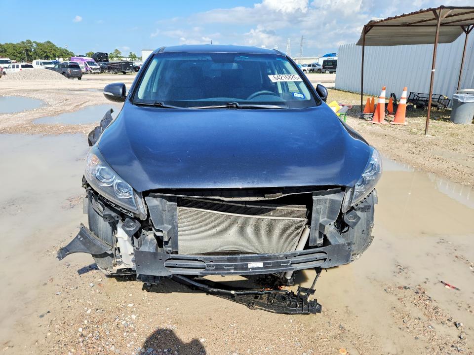 64216826 :رقم المزاد ، 5XYPG4A31LG711876 vin ، 2020 Kia Sorento مزاد بيع