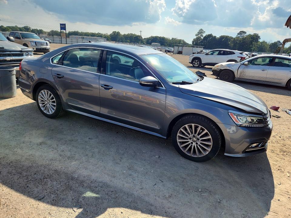 66307536 :رقم المزاد ، 1VWBS7A39GC055492 vin ، 2016 Volkswagen Passat مزاد بيع