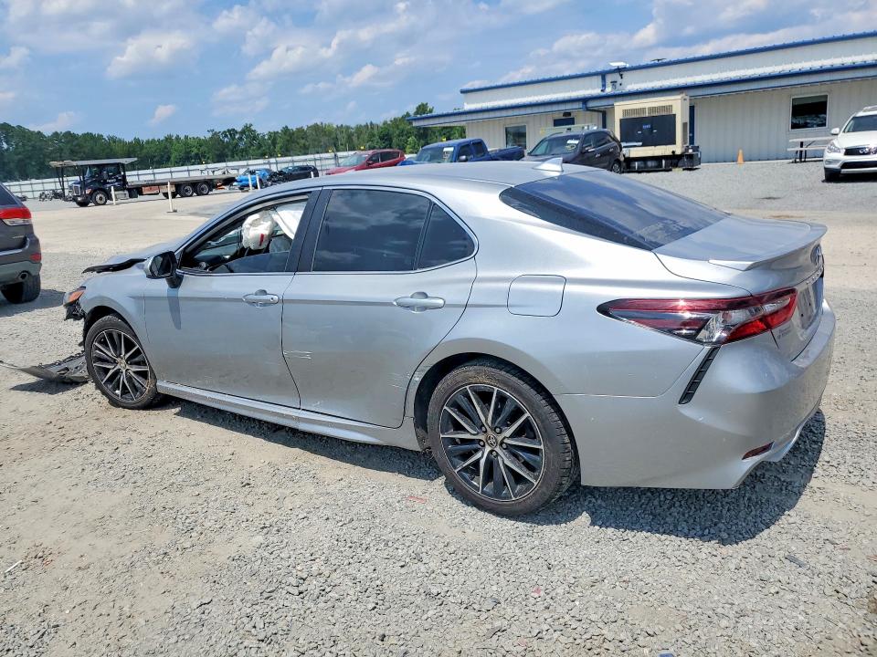 Продажа на аукционе авто 2021 Toyota Camry, vin: 4T1G11AK5MU424754, номер лота: 66500196
