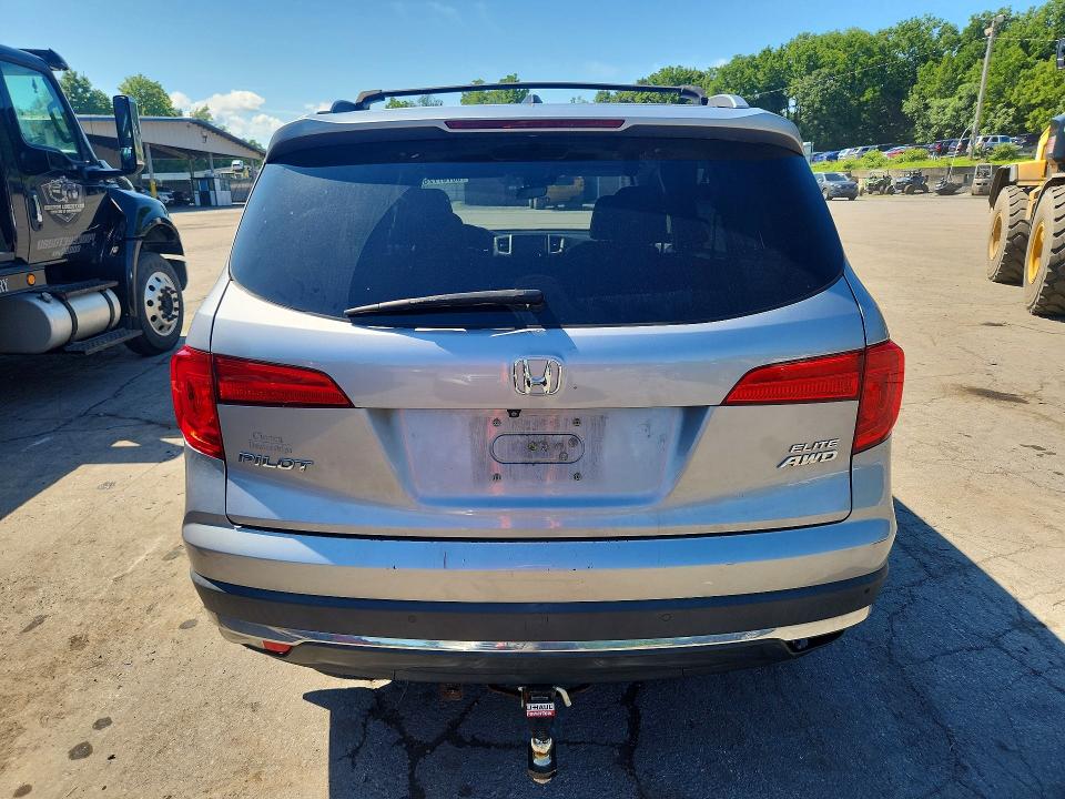 Продажа на аукционе авто 2016 Honda Pilot, vin: 5FNYF6H03GB029805, номер лота: 63787726