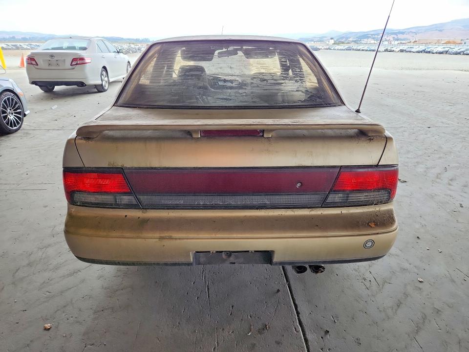65493616 :رقم المزاد ، JN1EJ01F9NT107126 vin ، 1992 Nissan Maxima مزاد بيع