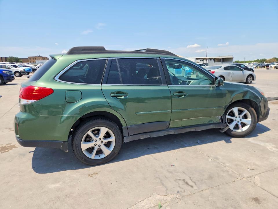 2014 Subaru Outback მანქანა იყიდება აუქციონზე, vin: 4S4BRDMC1E2266483, აუქციონის ნომერი: 61882166