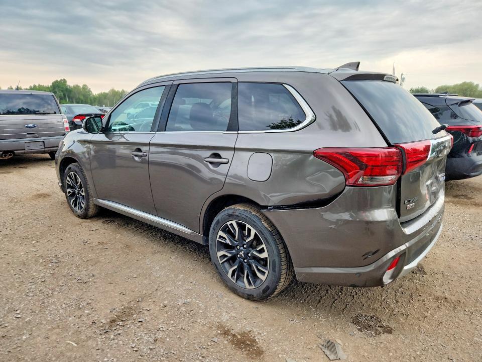 64080696 :رقم المزاد ، JA4J24A58JZ616021 vin ، 2018 Mitsubishi Outlander مزاد بيع