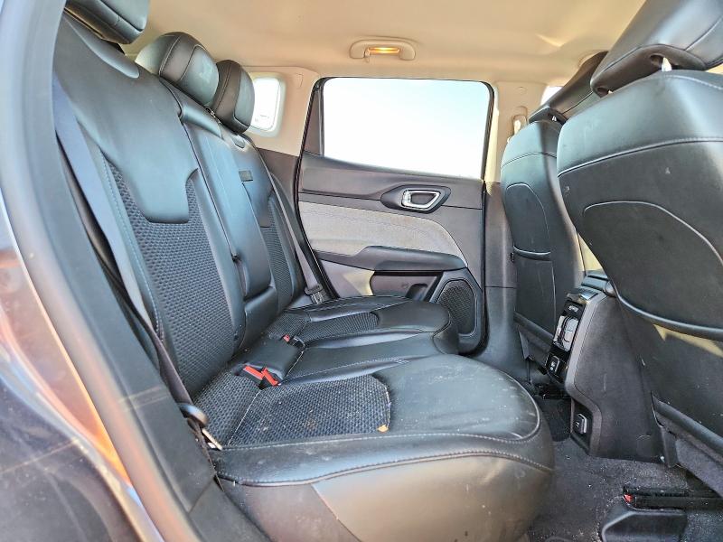 65570916 :رقم المزاد ، 3C4NJDBB7NT107033 vin ، 2022 Jeep Compass مزاد بيع