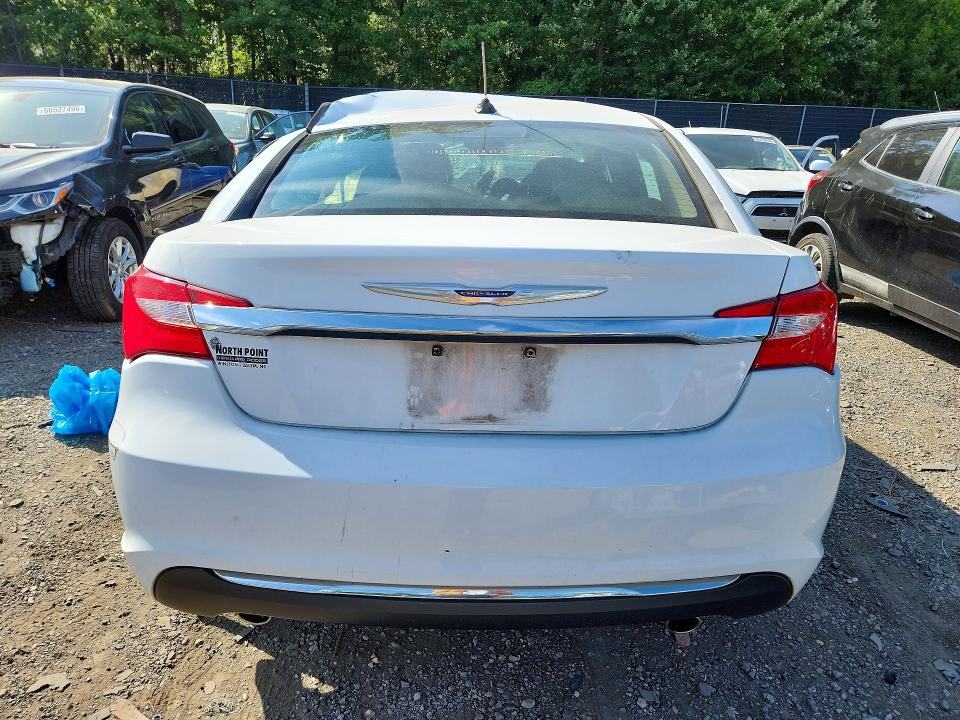 Aukcja sprzedaży 2014 Chrysler 200, vin: 1C3CCBCG6EN158124, numer aukcji: 66372016