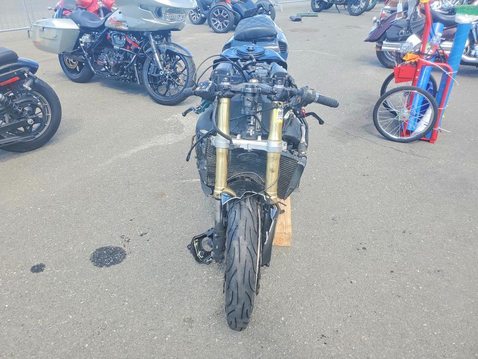 Продажа на аукционе авто 2005 Honda Cbr600, vin: JH2PC37015M208733, номер лота: 66383226