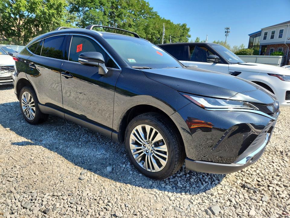 2022 Toyota Venza მანქანა იყიდება აუქციონზე, vin: JTEAAAAH7NJ093172, აუქციონის ნომერი: 63857266