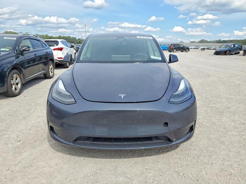 64781446 :رقم المزاد ، 7SAYGDEFXNF448096 vin ، 2022 Tesla Model Y مزاد بيع