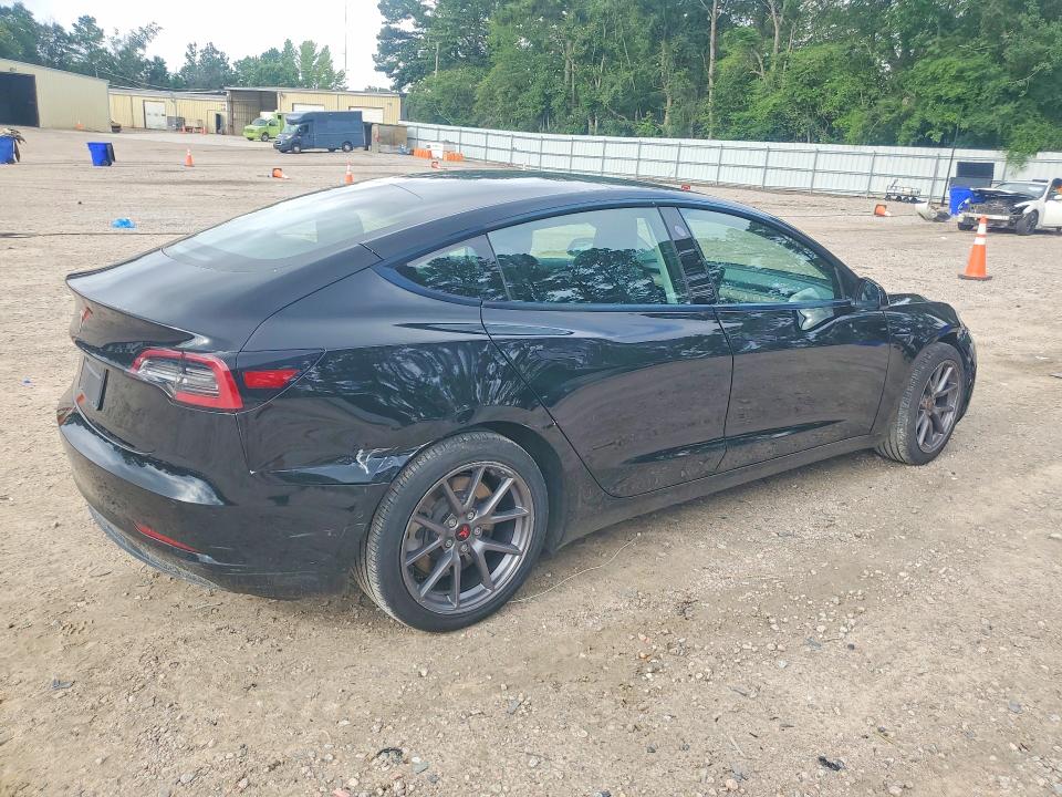 63925816 :رقم المزاد ، 5YJ3E1EA0MF085984 vin ، 2021 Tesla Model 3 مزاد بيع