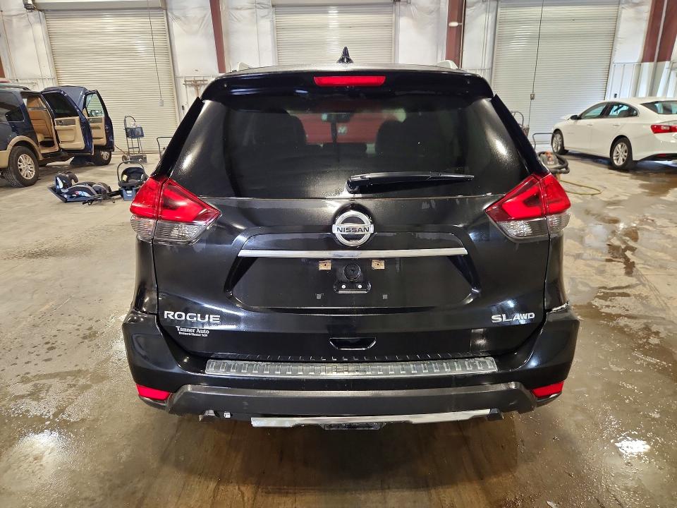 63245326 :رقم المزاد ، 5N1AT2MV9HC741234 vin ، 2017 Nissan Rogue مزاد بيع
