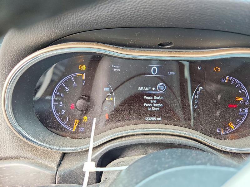 64609676 :رقم المزاد ، 1C4RJEAG9FC714035 vin ، 2015 Jeep Grand Cherokee مزاد بيع