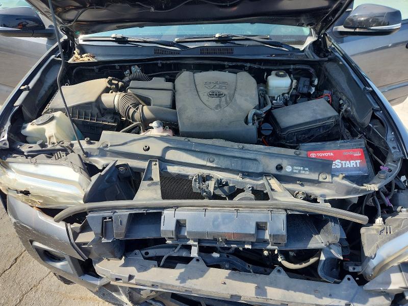 64772896 :رقم المزاد ، 3TMDZ5BN5JM049710 vin ، 2018 Toyota Tacoma مزاد بيع