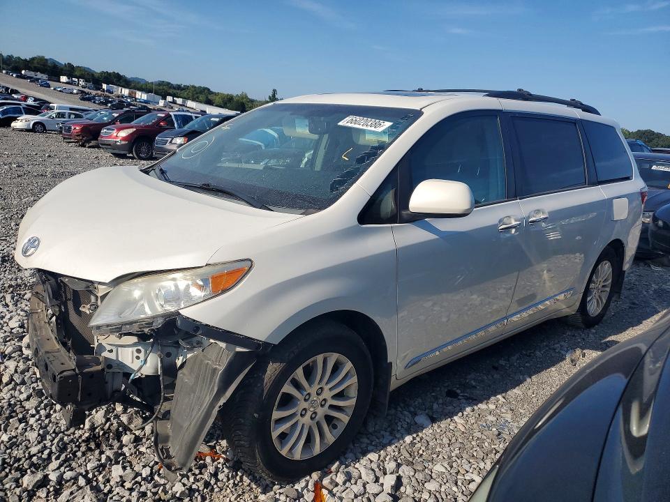 Aukcja sprzedaży 2016 Toyota Sienna, vin: 5TDYK3DC6GS705718, numer aukcji: 66020386