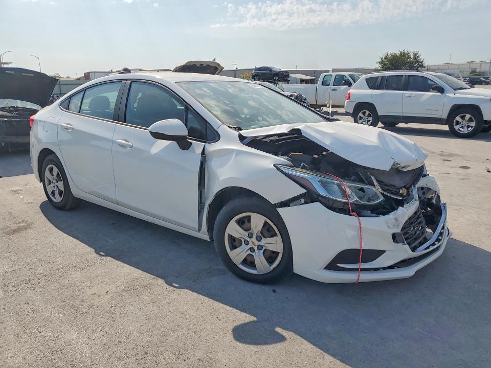 Продаж на аукціоні авто 2018 Chevrolet Cruze, vin: 1G1BC5SMXJ7197659, номер лоту: 64517156
