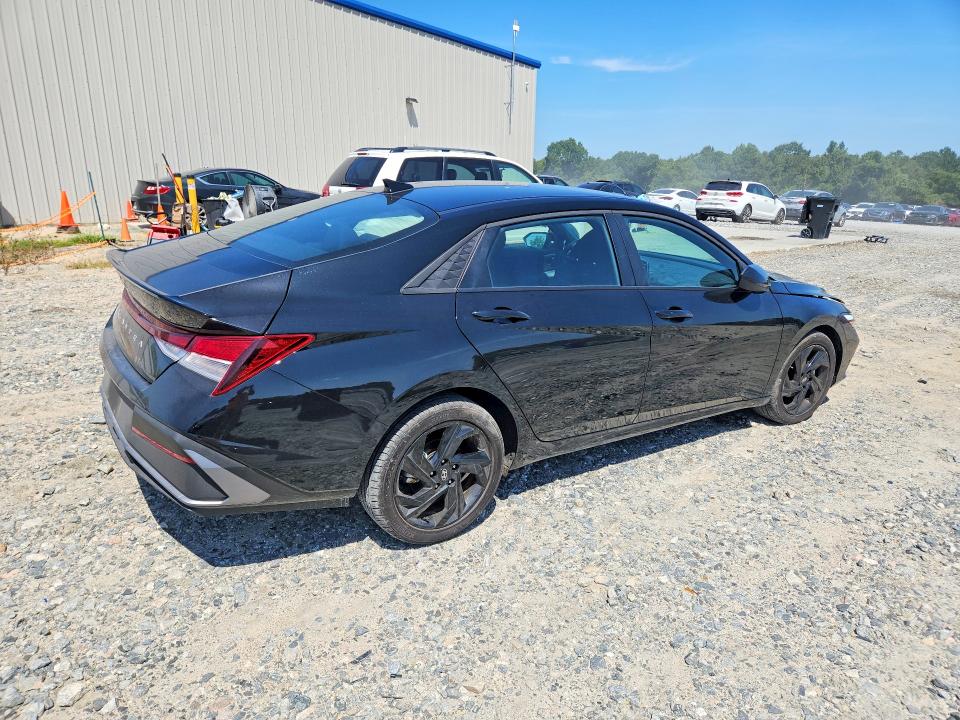 65703246 :رقم المزاد ، KMHLM4DG3TU233752 vin ، 2026 Hyundai Elantra مزاد بيع