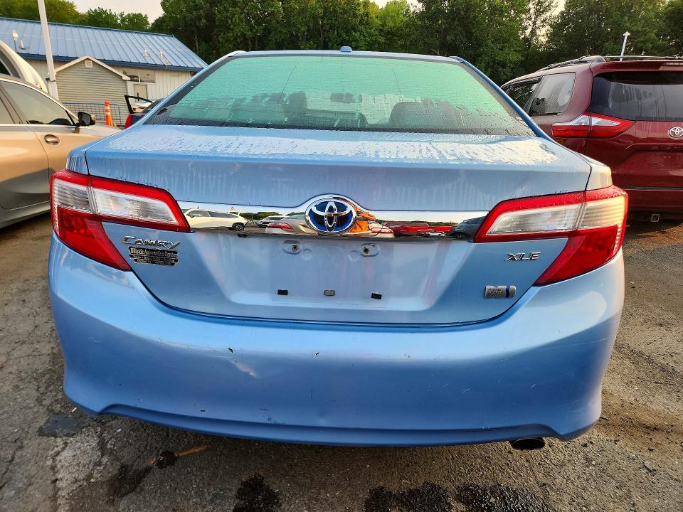 Продажа на аукционе авто 2012 Toyota Camry Hybrid, vin: 4T1BD1FK1CU044772, номер лота: 63896786