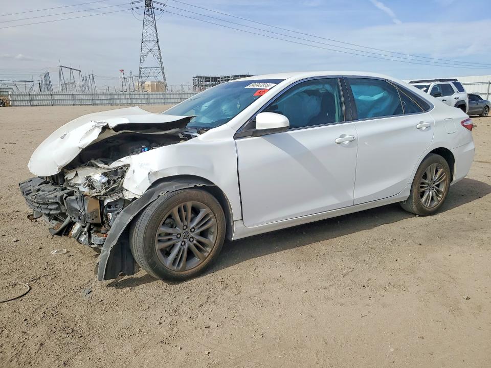 Aukcja sprzedaży 2015 Toyota Camry, vin: 4T1BF1FK6FU069620, numer aukcji: 64943816