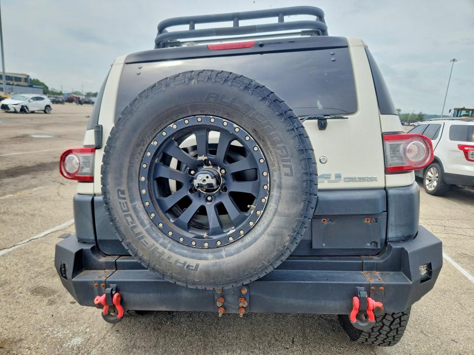 65369506 :رقم المزاد ، JTEBU4BF2DK157900 vin ، 2013 Toyota Fj Cruiser مزاد بيع