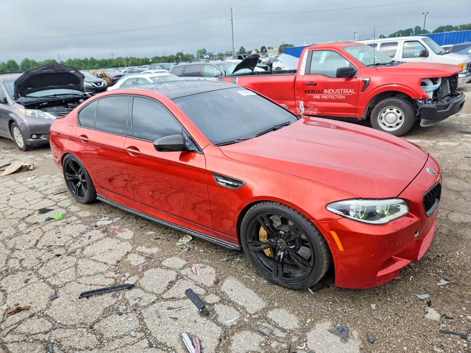 64849096 :رقم المزاد ، WBSFV9C51FD594793 vin ، 2015 Bmw M5 مزاد بيع