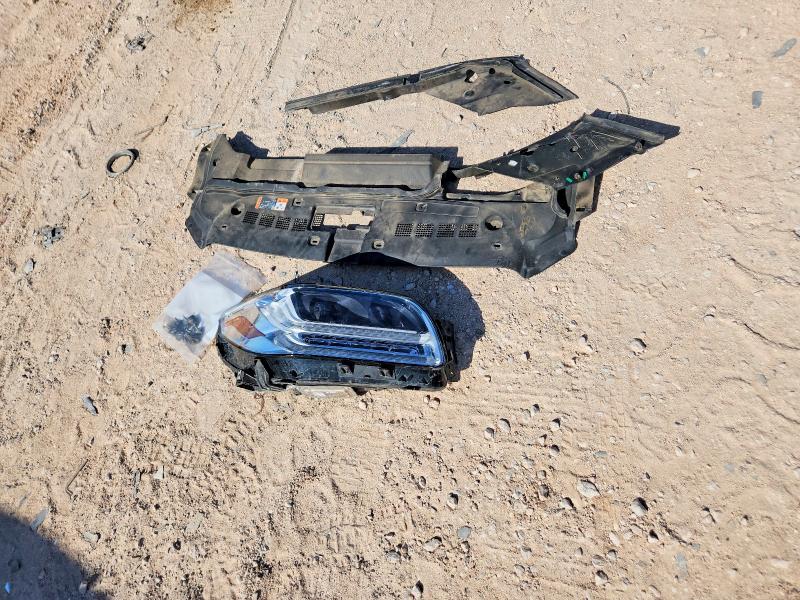 65171506 :رقم المزاد ، 5LMJJ2LTXLEL01104 vin ، 2020 Lincoln Navigator مزاد بيع