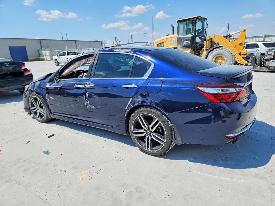 67170536 :رقم المزاد ، 1HGCR2F19HA095955 vin ، 2017 Honda Accord مزاد بيع
