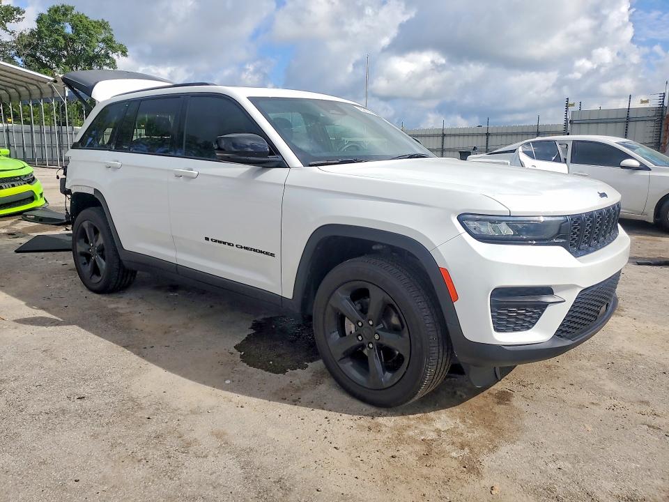Aukcja sprzedaży 2025 Jeep Grand Cherokee, vin: 1C4RJHAG4SC303881, numer aukcji: 63212106
