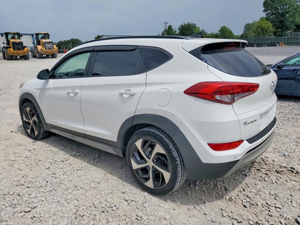 63948786 :رقم المزاد ، KM8J33A28JU783717 vin ، 2018 Hyundai Tucson مزاد بيع