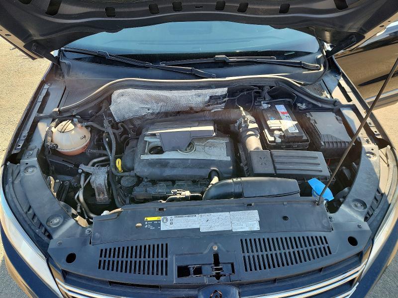 64728406 :رقم المزاد ، WVGSV7AX5HK026426 vin ، 2017 Volkswagen Tiguan مزاد بيع