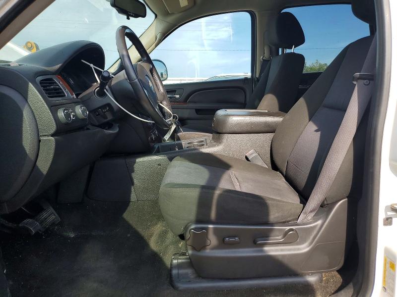 2011 Chevrolet Tahoe მანქანა იყიდება აუქციონზე, vin: 1GNSKAE0XBR385204, აუქციონის ნომერი: 64790386