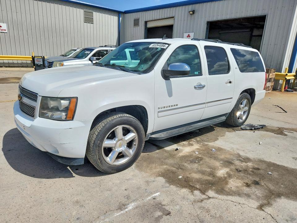 65264086 :رقم المزاد ، 1GNSCKE07ER174517 vin ، 2014 Chevrolet Suburban مزاد بيع