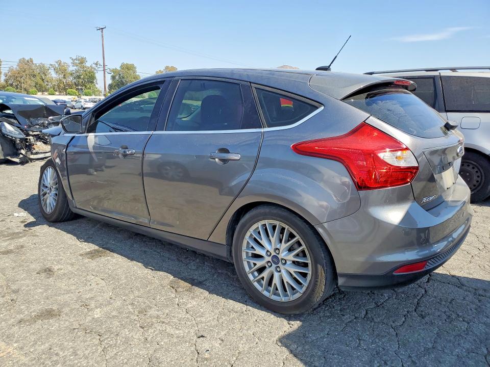 Продажа на аукционе авто 2014 Ford Focus, vin: 1FADP3N23EL294269, номер лота: 64500236