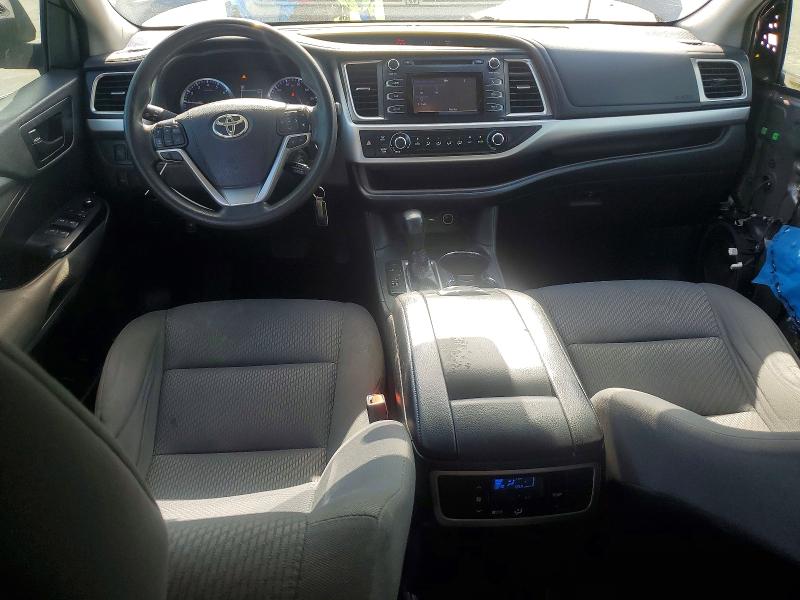 64815656 :رقم المزاد ، 5TDZARFHXKS060857 vin ، 2019 Toyota Highlander مزاد بيع