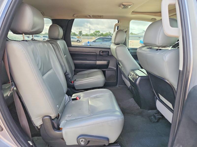 64139346 :رقم المزاد ، 5TDZM5G17BS003159 vin ، 2011 Toyota Sequoia مزاد بيع