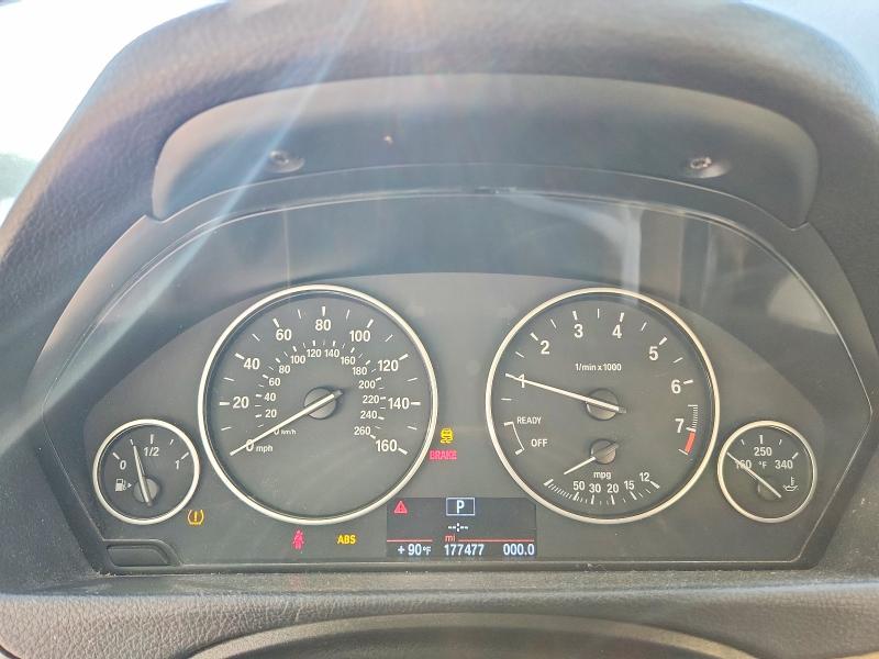 65326926 :رقم المزاد ، WBA3B1C51EP679292 vin ، 2014 Bmw 320 مزاد بيع