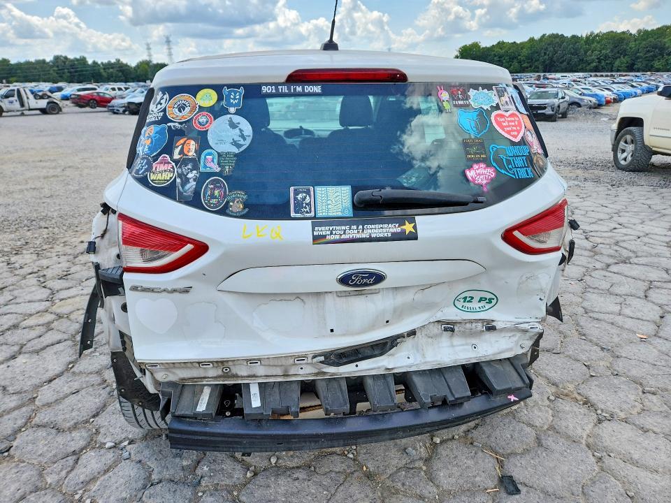 2016 Ford Escape მანქანა იყიდება აუქციონზე, vin: 1FMCU0F71GUB19695, აუქციონის ნომერი: 65106806
