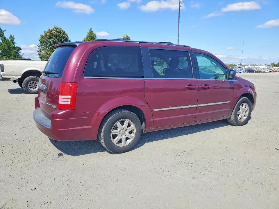 2009 Chrysler Town & Country მანქანა იყიდება აუქციონზე, vin: 2A8HR541X9R509775, აუქციონის ნომერი: 67195196