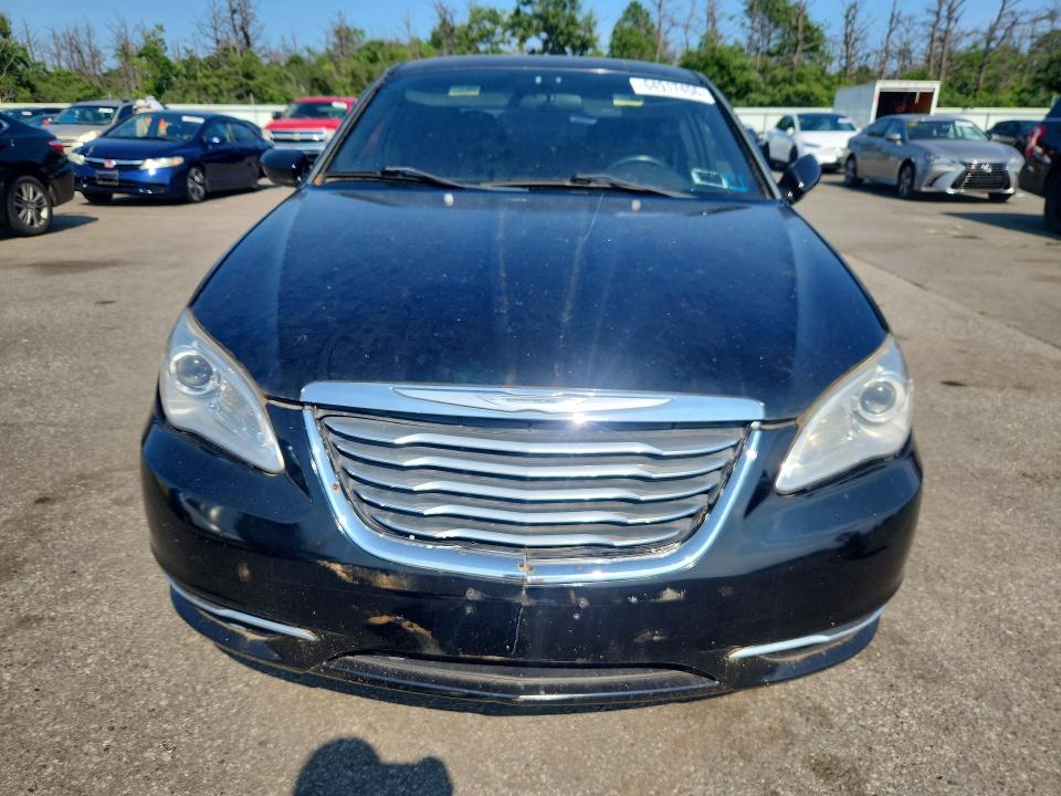 Продажа на аукционе авто 2013 Chrysler 200, vin: 1C3CCBBB3DN503937, номер лота: 64917456