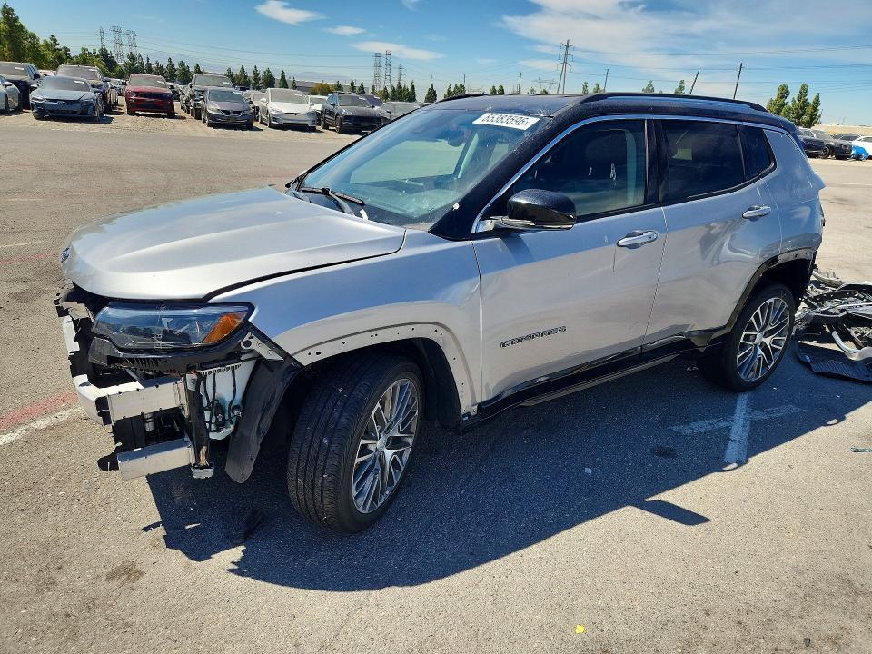 65383596 :رقم المزاد ، 3C4NJDCB3NT158804 vin ، 2022 Jeep Compass مزاد بيع