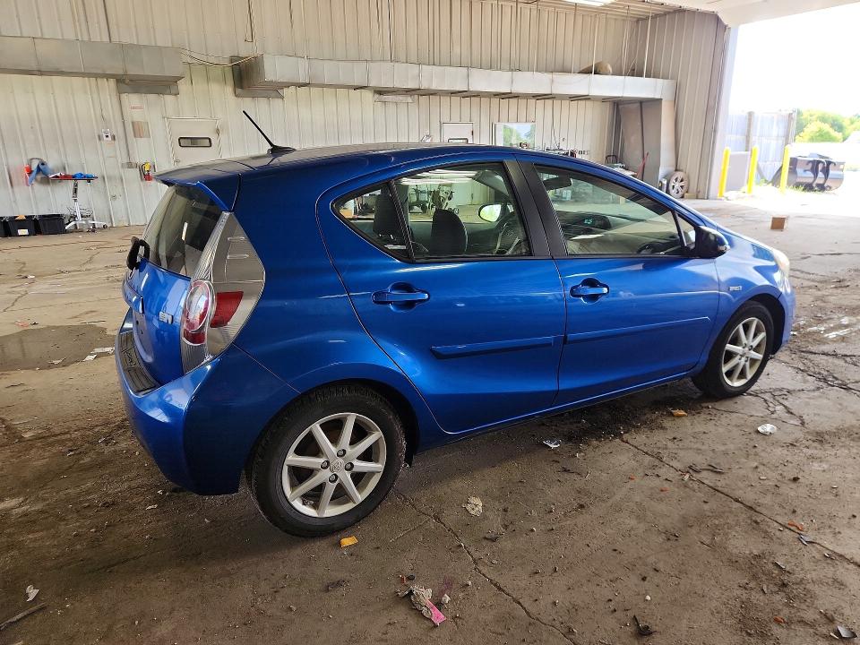 Aukcja sprzedaży 2012 Toyota Prius C, vin: JTDKDTB38C1013843, numer aukcji: 63649106