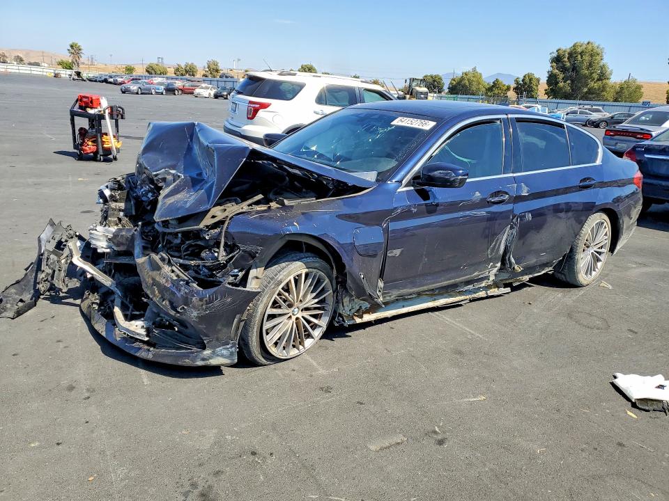64152766 :رقم المزاد ، WBAJA9C01LCD51455 vin ، 2020 Bmw 530e مزاد بيع