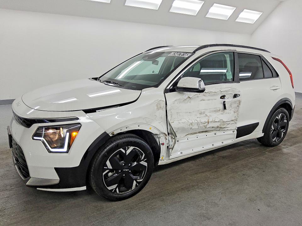 Продажа на аукционе авто 2024 Kia Niro, vin: KNDCR3L16R5109183, номер лота: 63487616