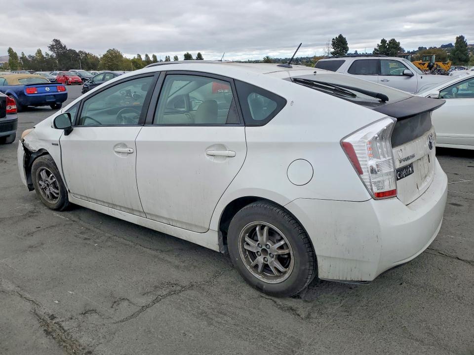 2010 Toyota Prius მანქანა იყიდება აუქციონზე, vin: JTDKN3DU4A0010069, აუქციონის ნომერი: 65190366