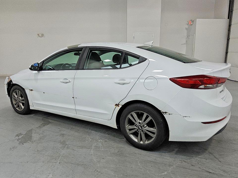 Продажа на аукционе авто 2017 Hyundai Elantra, vin: 5NPD84LF3HH178971, номер лота: 64093116