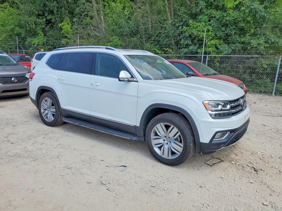 Продаж на аукціоні авто 2018 Volkswagen Atlas, vin: 1V2NR2CA2JC532487, номер лоту: 63893096