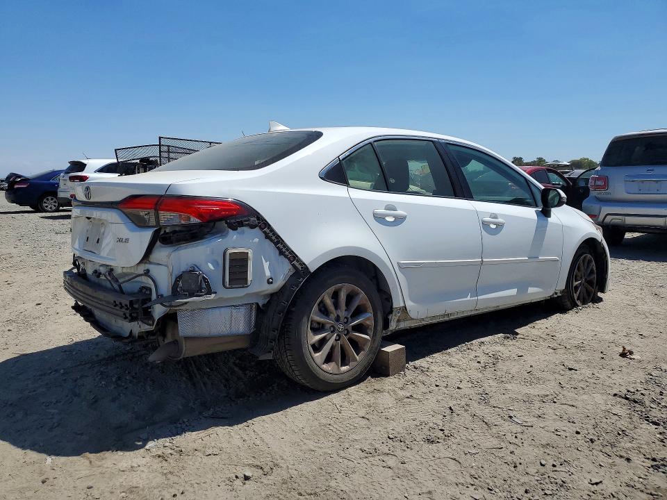 Продаж на аукціоні авто 2022 Toyota Corolla, vin: JTDFPMAE1N3012705, номер лоту: 65650196