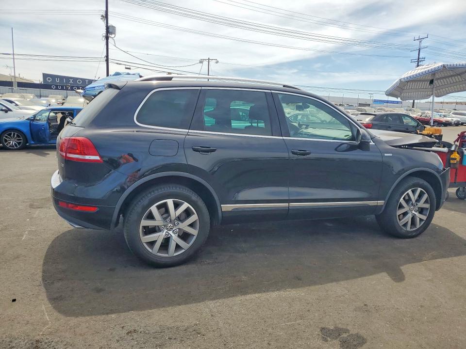Продажа на аукционе авто 2014 Volkswagen Touareg, vin: WVGEP9BP2ED009861, номер лота: 65945776