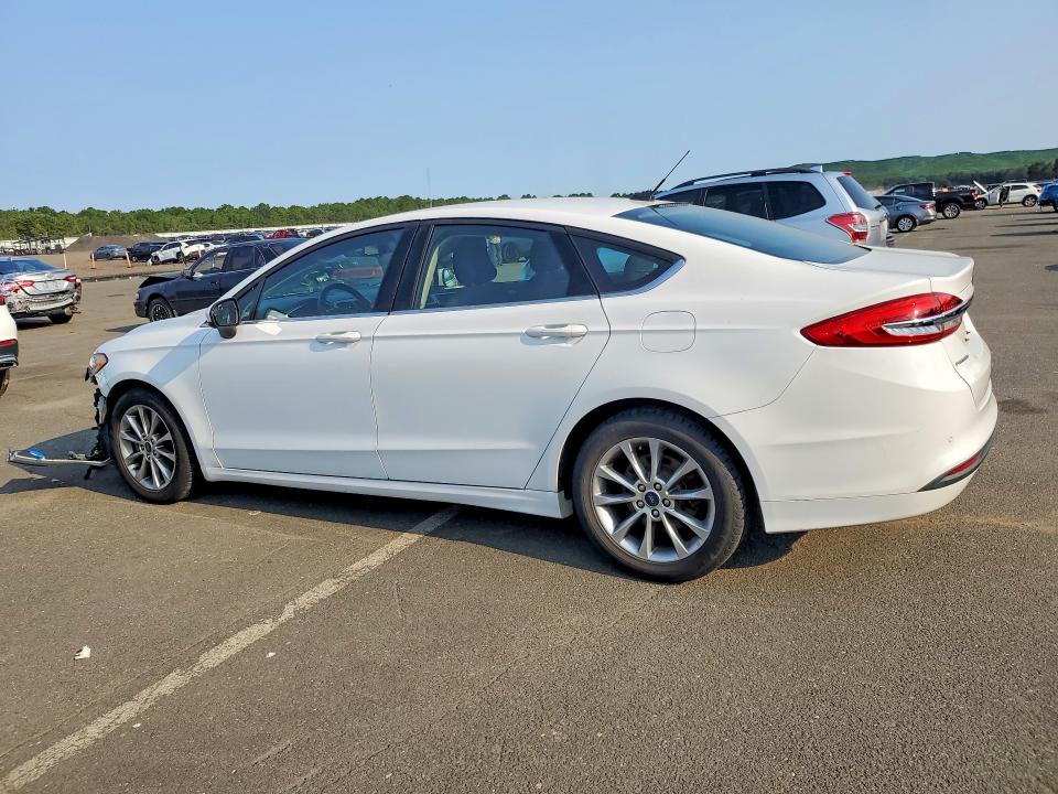 Продажа на аукционе авто 2017 Ford Fusion, vin: 3FA6P0H79HR160760, номер лота: 64406986